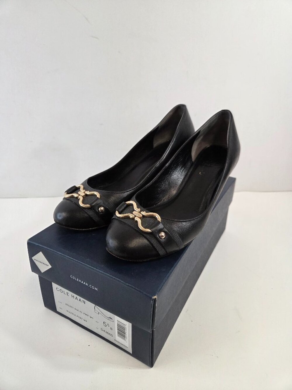 Cole Hann Horsebit Black Leather Pump Heels Size 5